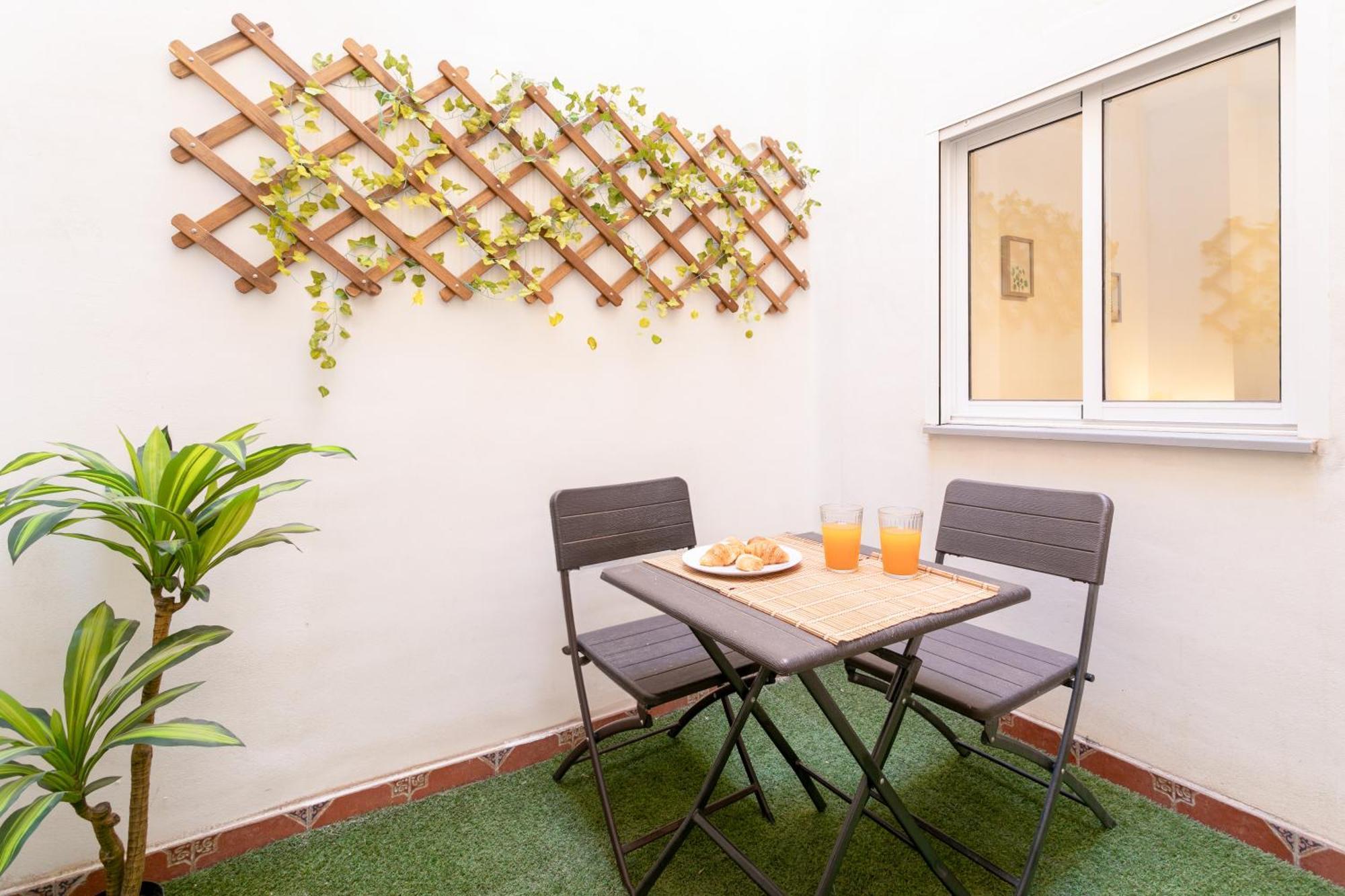 Apartamentos San Leandro, Centro Alicante Bagian luar foto