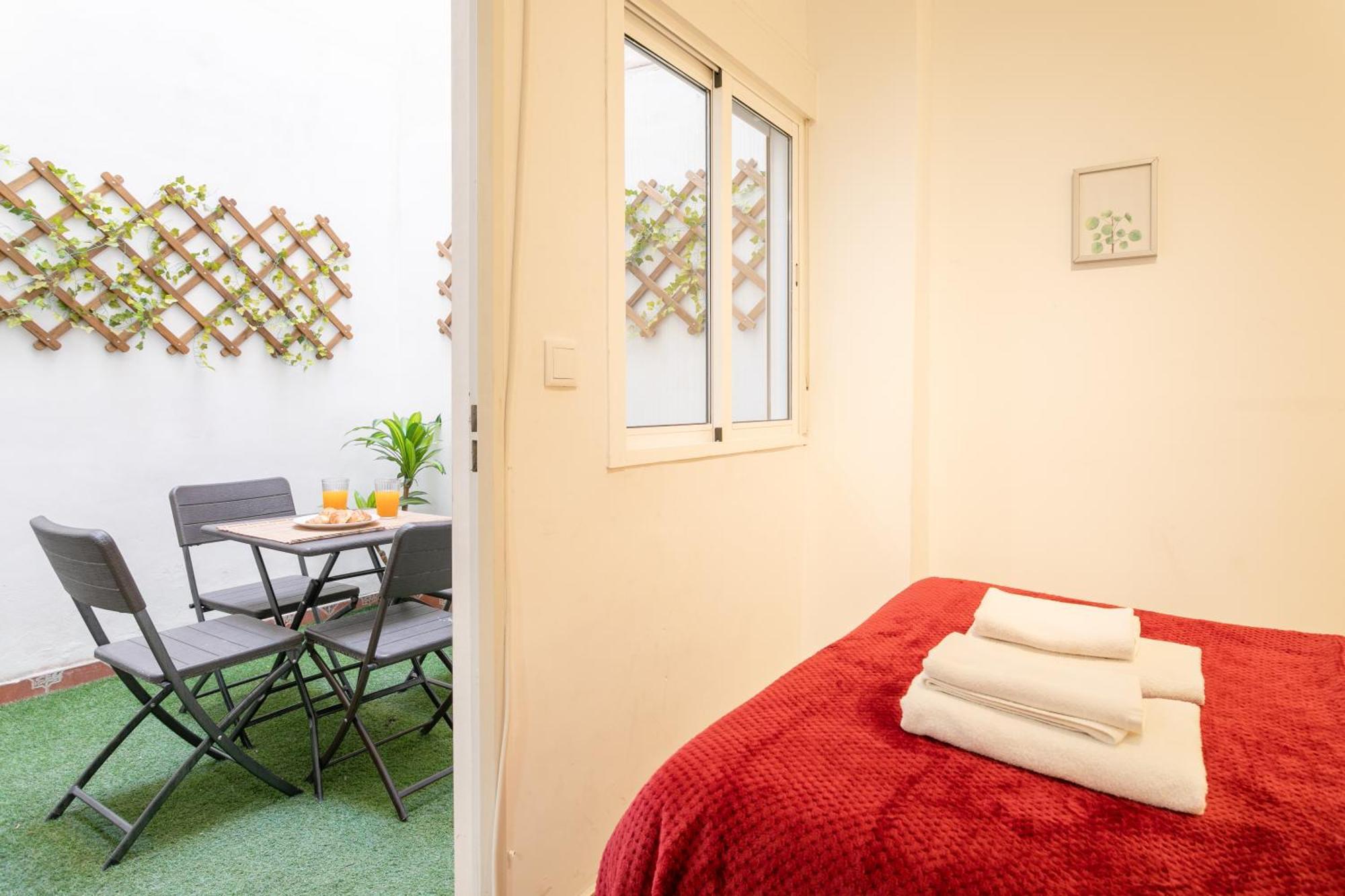 Apartamentos San Leandro, Centro Alicante Bagian luar foto