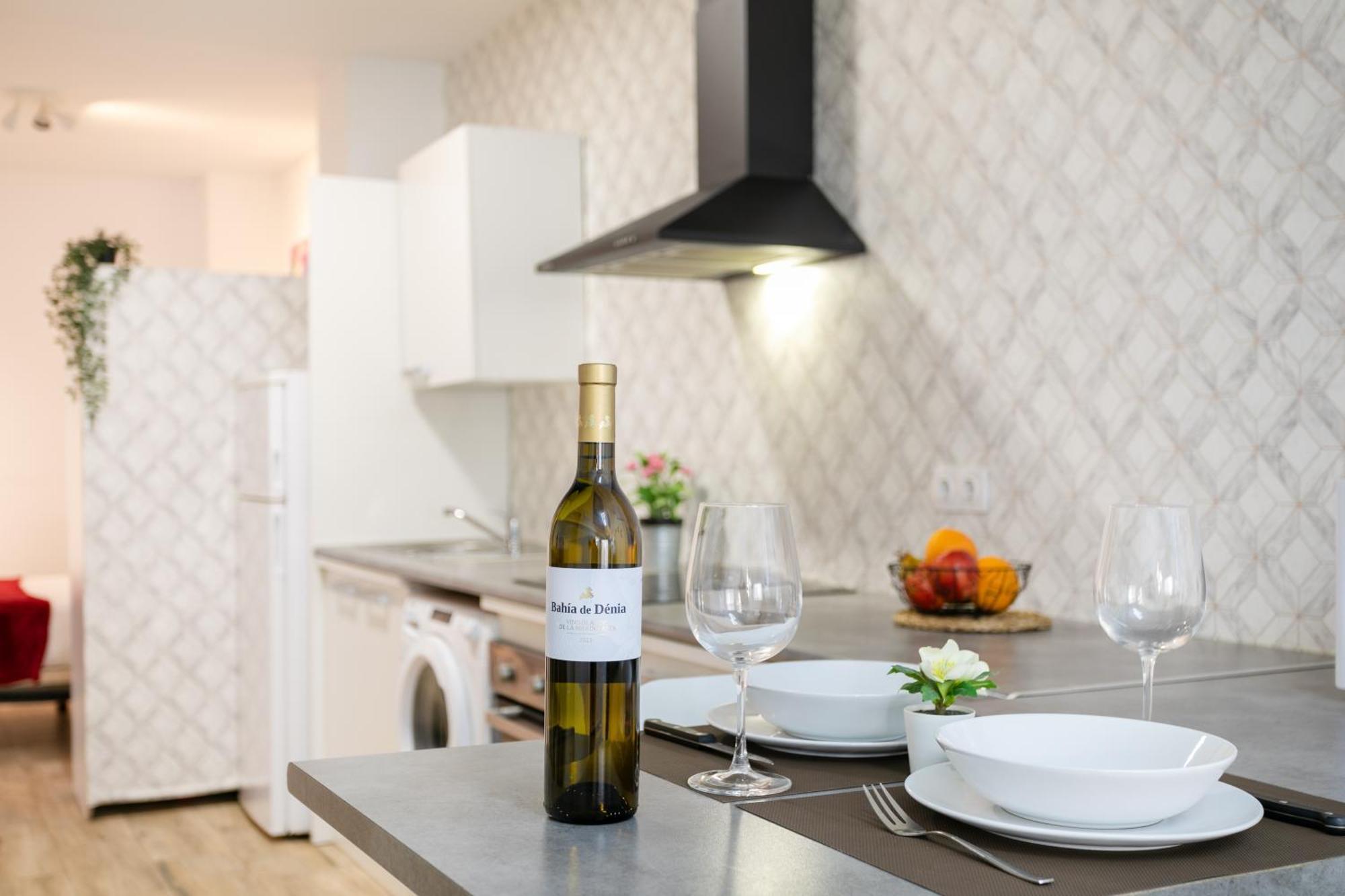 Apartamentos San Leandro, Centro Alicante Bagian luar foto