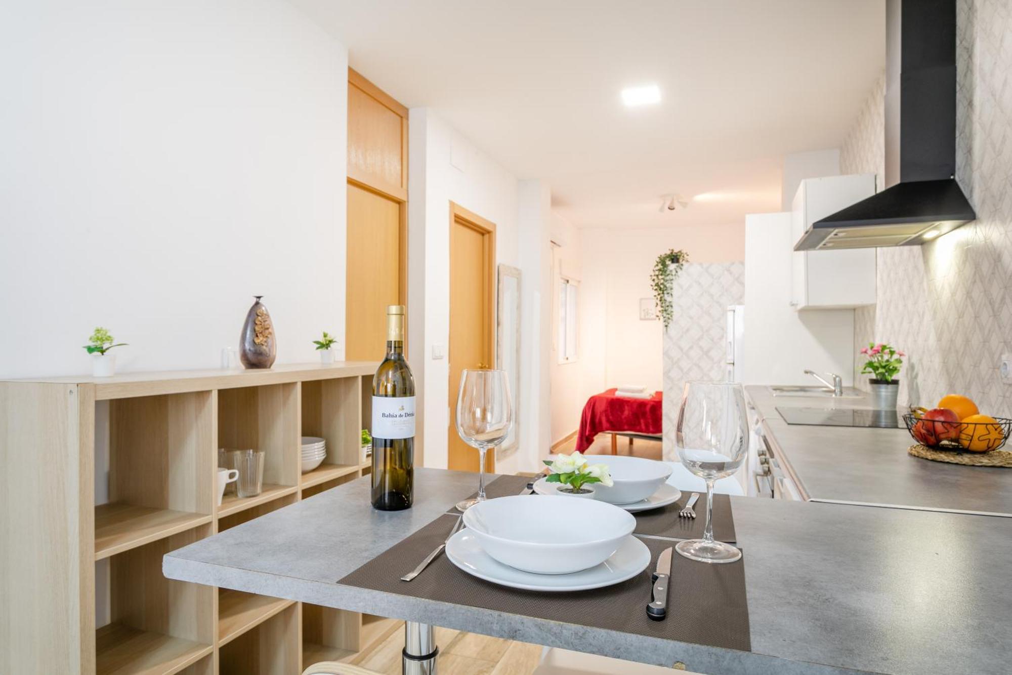 Apartamentos San Leandro, Centro Alicante Bagian luar foto