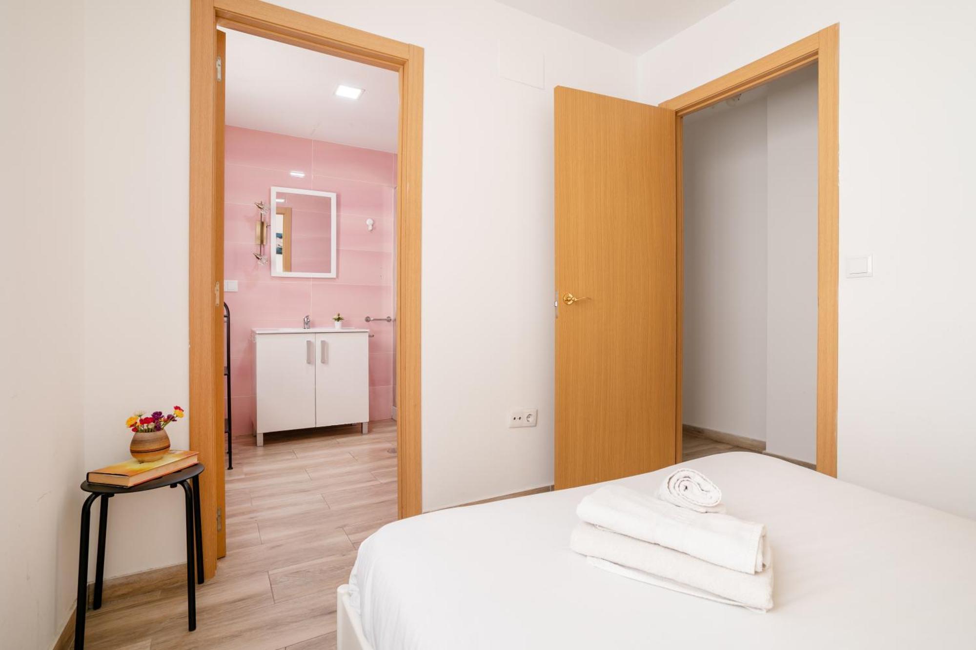 Apartamentos San Leandro, Centro Alicante Bagian luar foto