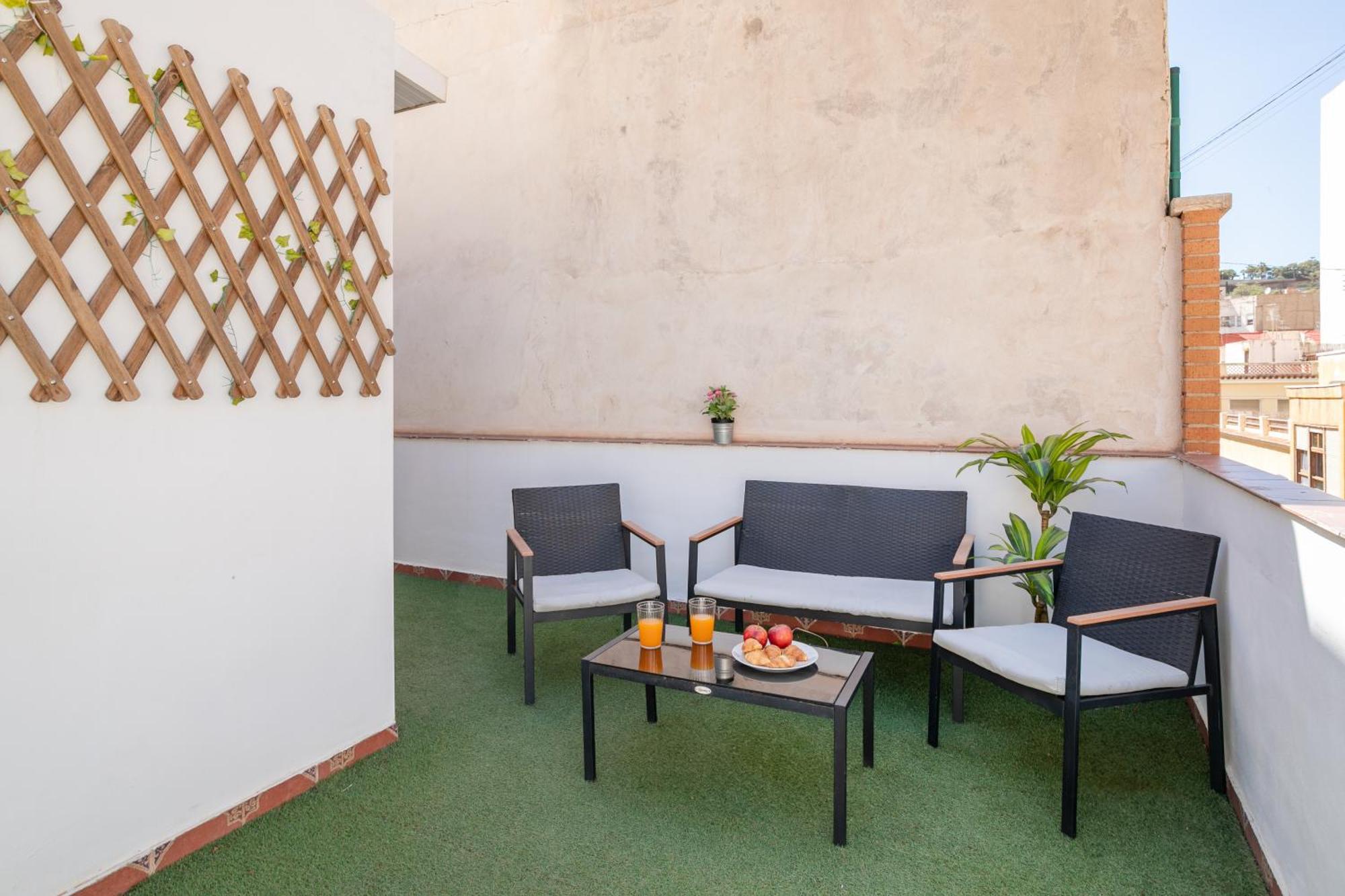 Apartamentos San Leandro, Centro Alicante Bagian luar foto